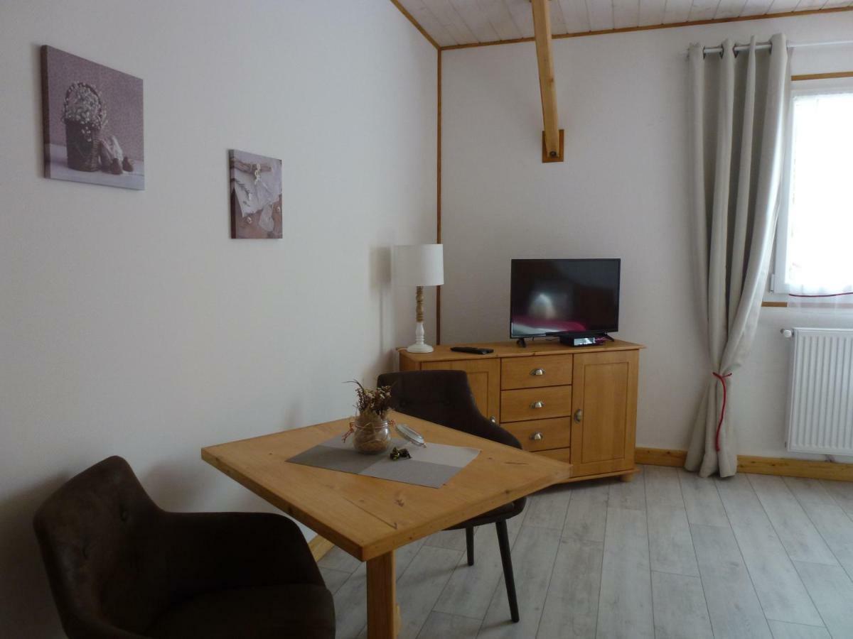Redspring Chambres D'Hotes Coligny Zewnętrze zdjęcie