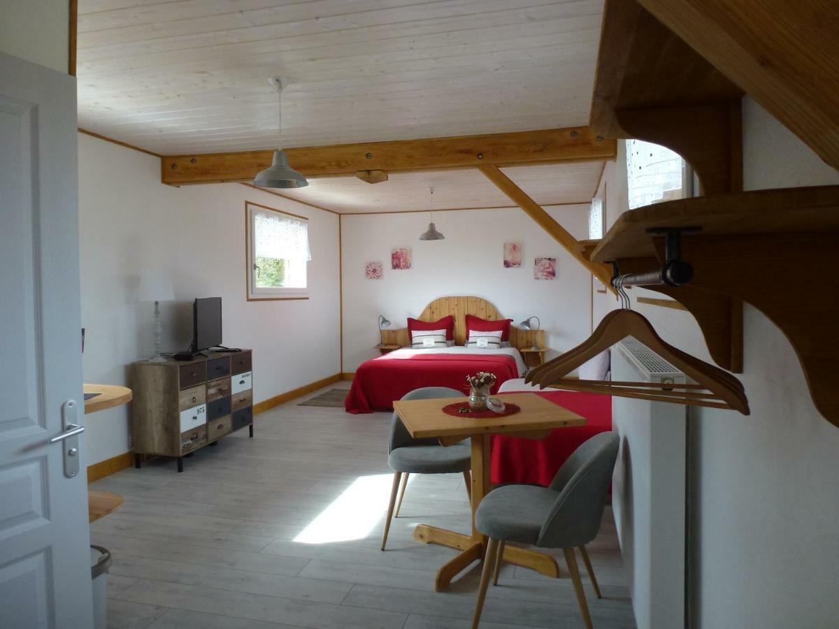 Redspring Chambres D'Hotes Coligny Zewnętrze zdjęcie